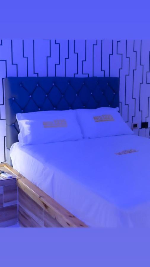 Hotel1325 Bani Luaran gambar