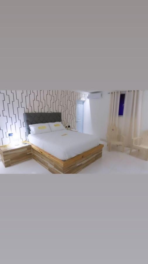 Hotel1325 Bani Luaran gambar